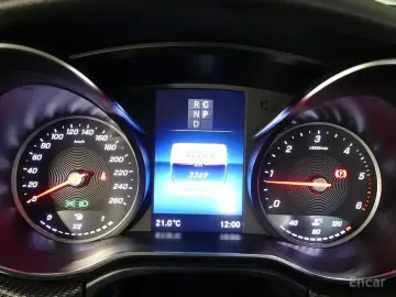 2023 Mercedes-Benz V-Класс с пробегом 3 350 км