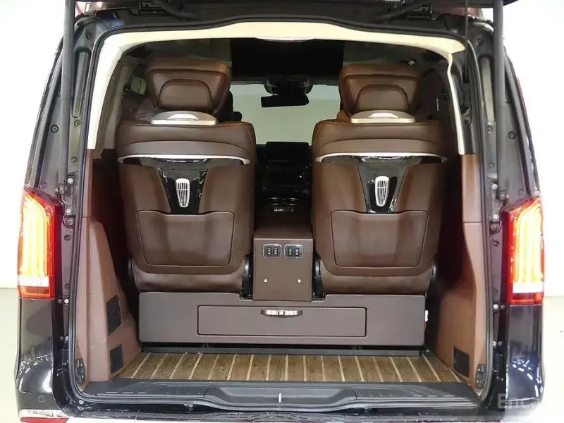 2023 Mercedes-Benz V-Класс с пробегом 3 350 км