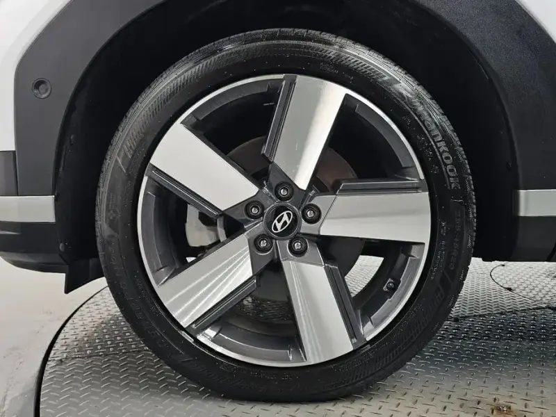 2023 Hyundai Santa Fe с пробегом 55 108 км