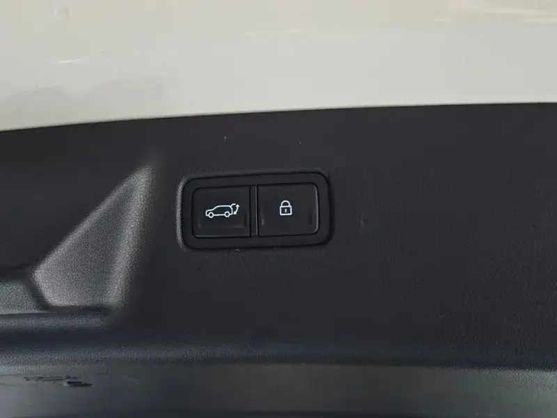 2023 Hyundai Santa Fe с пробегом 55 108 км