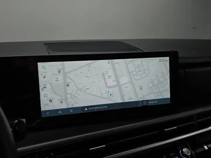 2025 Hyundai Santa Fe с пробегом 13 734 км