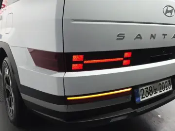 2025 Hyundai Santa Fe с пробегом 13 734 км