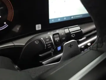2025 Hyundai Santa Fe с пробегом 13 734 км