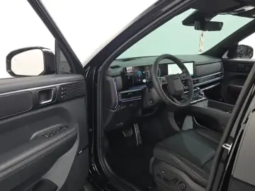 2024 Hyundai Santa Fe с пробегом 33 758 км