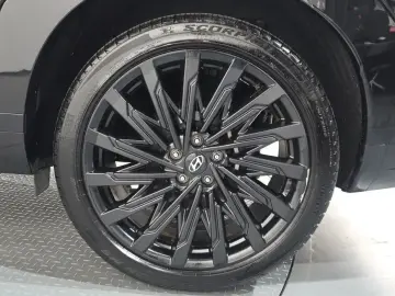 2024 Hyundai Santa Fe с пробегом 33 758 км