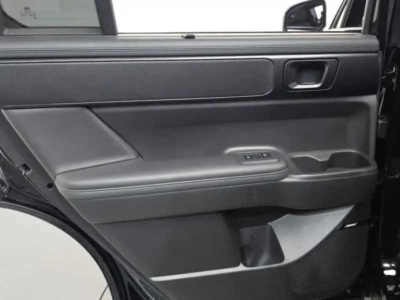 2024 Hyundai Santa Fe с пробегом 33 758 км