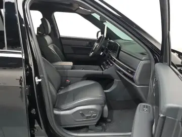 2024 Hyundai Santa Fe с пробегом 33 758 км