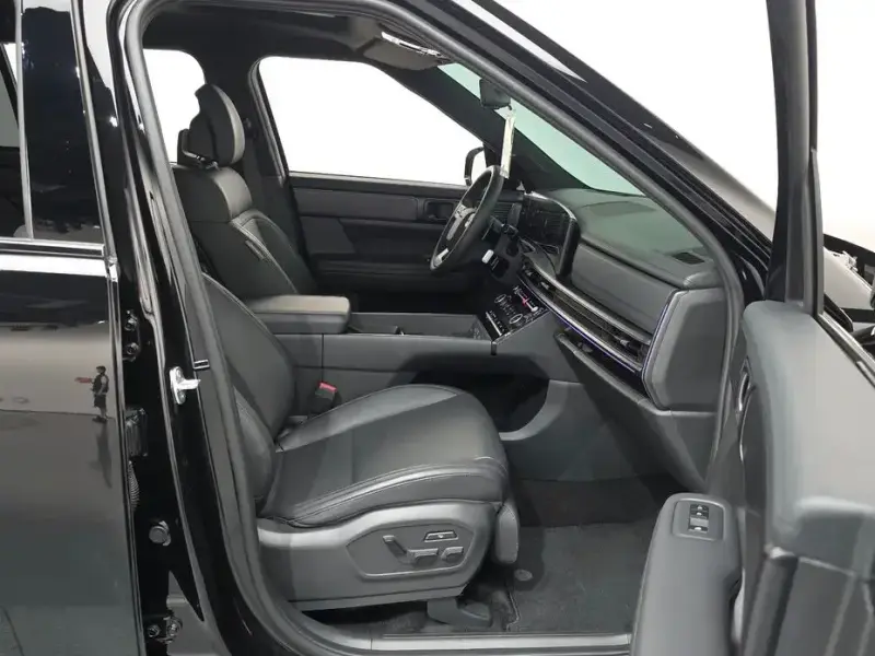 2024 Hyundai Santa Fe с пробегом 33 758 км