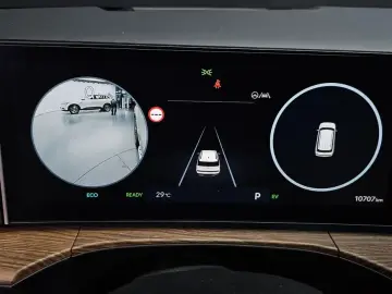2025 Hyundai Santa Fe с пробегом 10 707 км