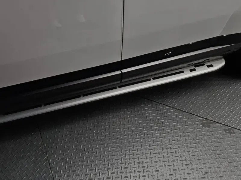 2025 Hyundai Santa Fe с пробегом 10 707 км