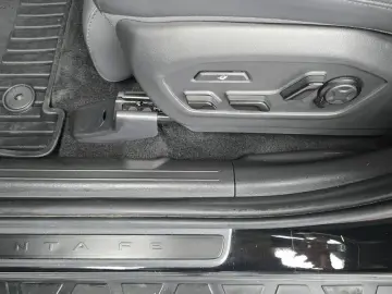 2023 Hyundai Santa Fe с пробегом 50 506 км