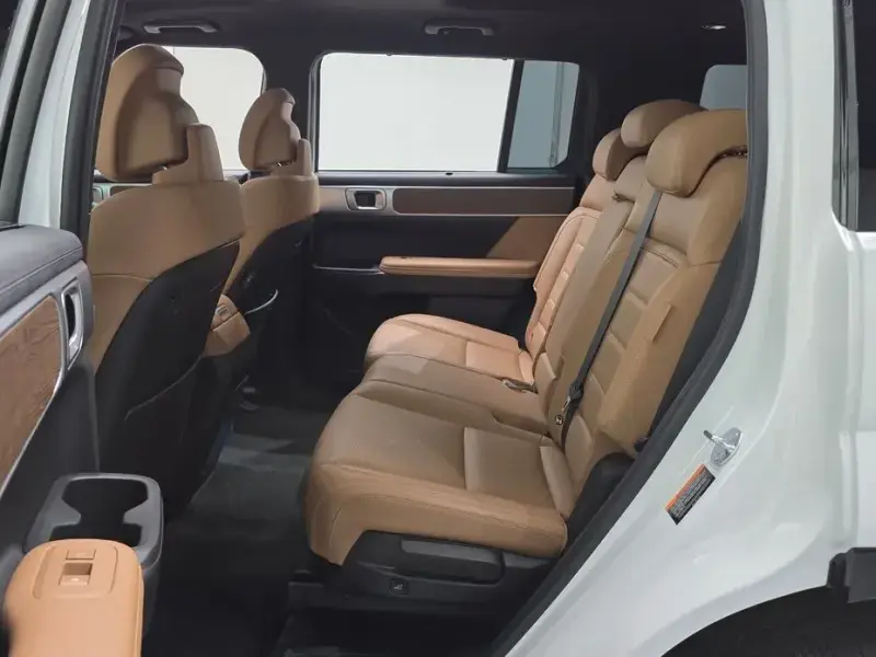 2024 Hyundai Santa Fe с пробегом 21 182 км
