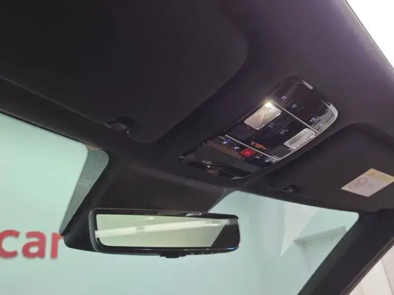 2024 Hyundai Santa Fe с пробегом 21 182 км