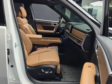 2024 Hyundai Santa Fe с пробегом 29 931 км