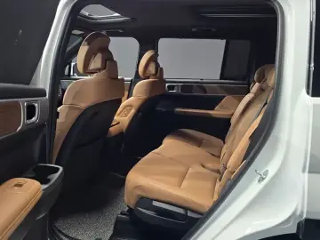 2024 Hyundai Santa Fe с пробегом 29 931 км