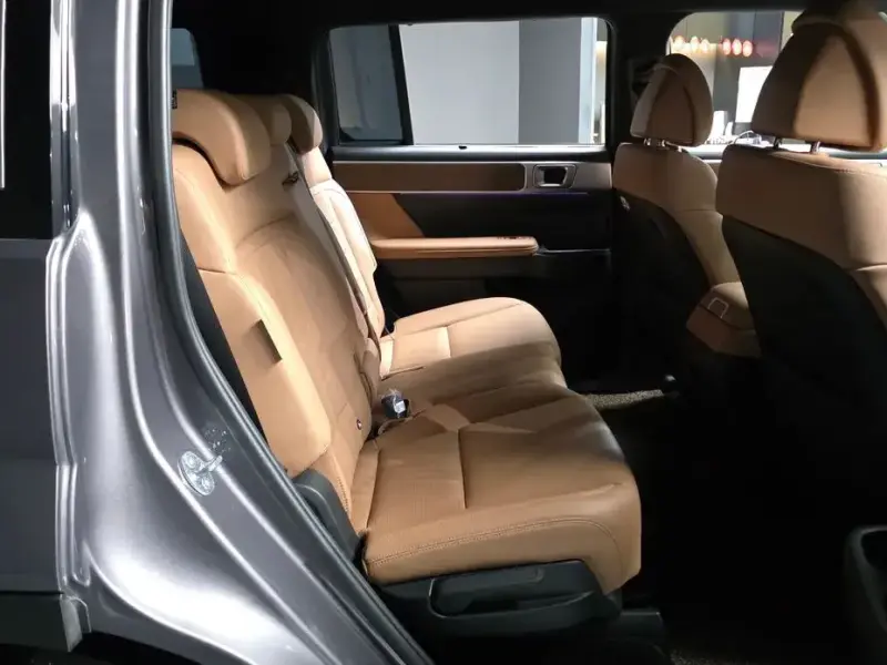 2024 Hyundai Santa Fe с пробегом 48 508 км