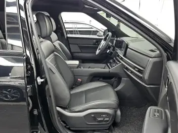 2024 Hyundai Santa Fe с пробегом 32 757 км