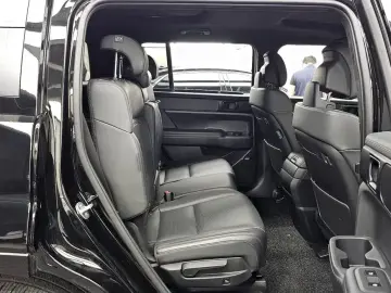2024 Hyundai Santa Fe с пробегом 32 757 км