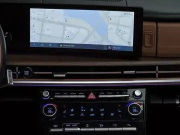 2023 Hyundai Santa Fe с пробегом 27 876 км