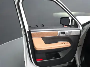 2023 Hyundai Santa Fe с пробегом 27 876 км