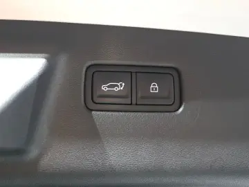 2023 Hyundai Santa Fe с пробегом 27 876 км
