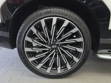 2023 Hyundai Santa Fe с пробегом 30 538 км