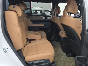 2023 Hyundai Santa Fe с пробегом 30 538 км