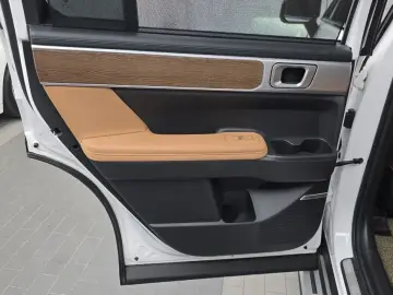 2023 Hyundai Santa Fe с пробегом 30 538 км