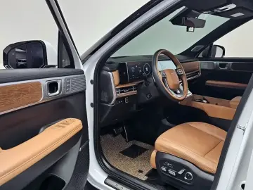 2023 Hyundai Santa Fe с пробегом 66 100 км