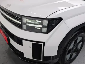 2023 Hyundai Santa Fe с пробегом 66 100 км