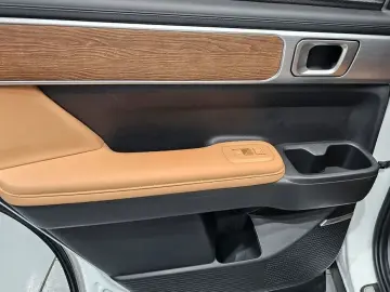 2023 Hyundai Santa Fe с пробегом 66 100 км