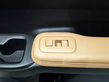 2023 Hyundai Santa Fe с пробегом 66 100 км