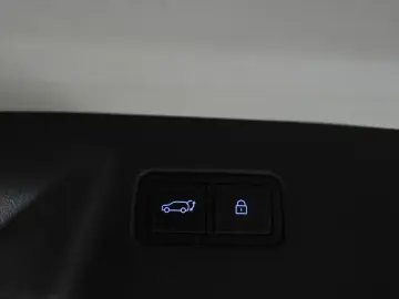 2025 Hyundai Santa Fe с пробегом 47 762 км