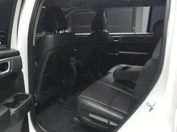 2024 Hyundai Santa Fe с пробегом 34 008 км