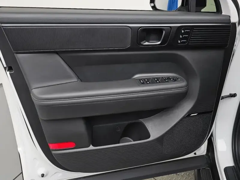 2024 Hyundai Santa Fe с пробегом 36 728 км