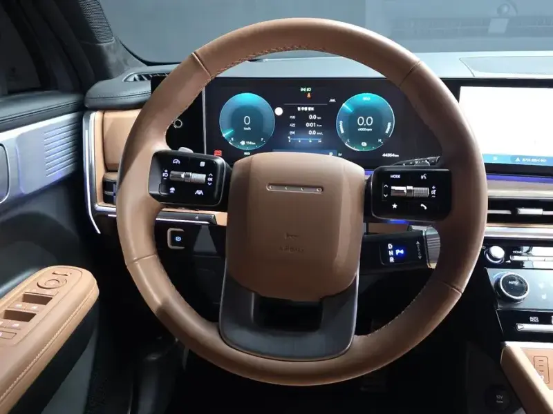 2025 Hyundai Santa Fe с пробегом 44 354 км