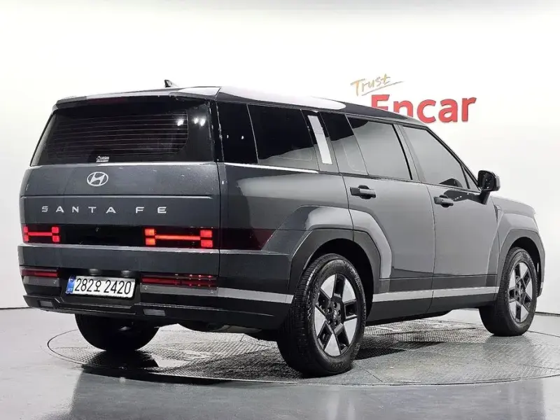 2026 Hyundai Santa Fe с пробегом 2 411 км