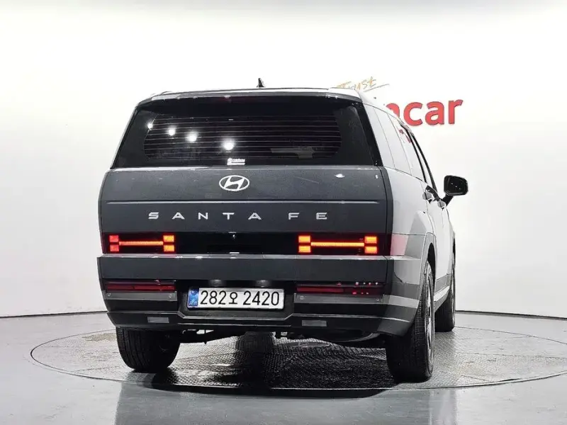 2026 Hyundai Santa Fe с пробегом 2 411 км