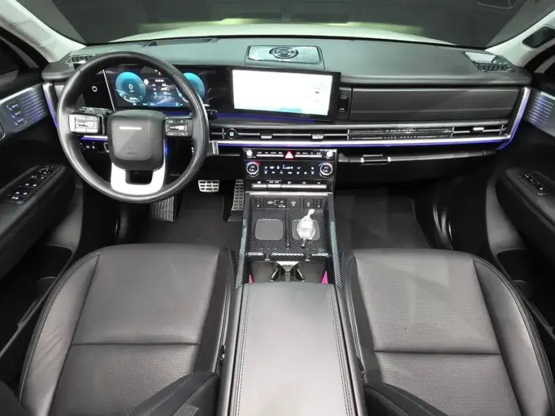 2024 Hyundai Santa Fe с пробегом 12 612 км