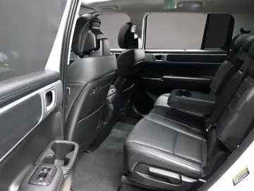 2024 Hyundai Santa Fe с пробегом 12 612 км