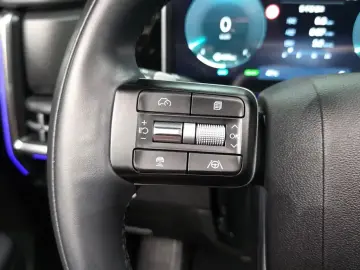 2024 Hyundai Santa Fe с пробегом 12 612 км