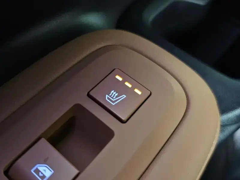 2025 Hyundai Santa Fe с пробегом 19 090 км