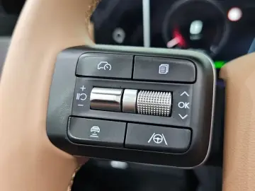 2025 Hyundai Santa Fe с пробегом 19 090 км