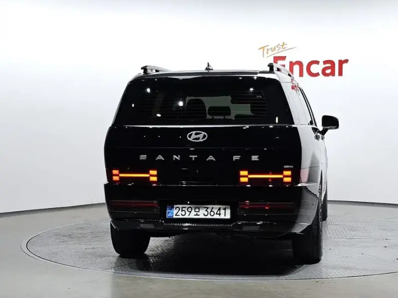2023 Hyundai Santa Fe с пробегом 38 679 км