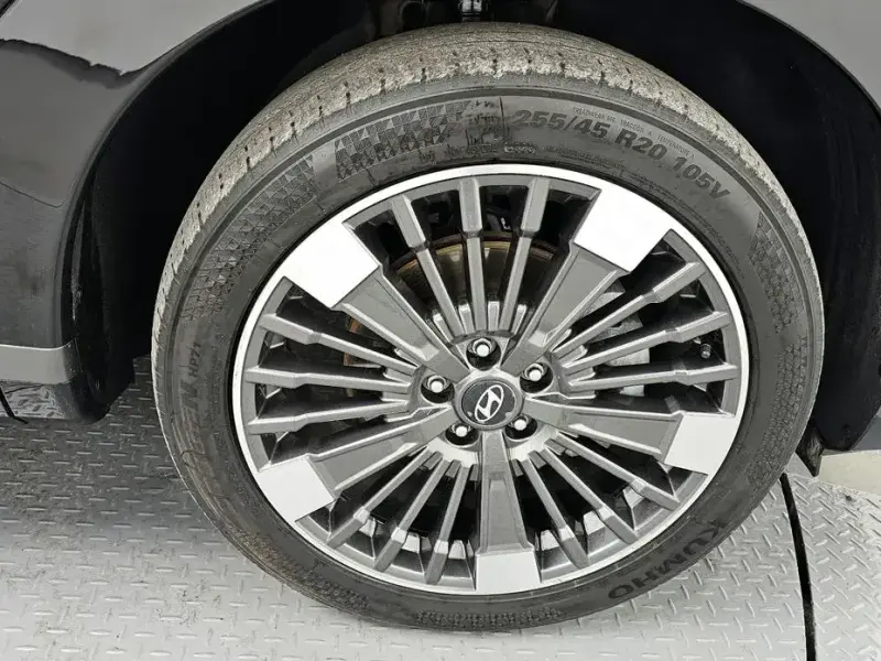 2023 Hyundai Santa Fe с пробегом 38 679 км