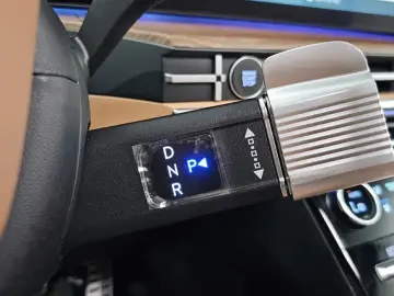 2025 Hyundai Santa Fe с пробегом 19 090 км