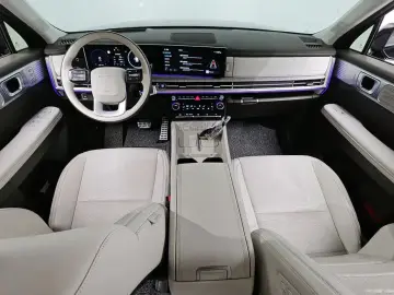 2023 Hyundai Santa Fe с пробегом 38 679 км