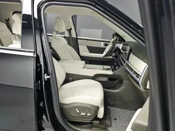 2023 Hyundai Santa Fe с пробегом 38 679 км