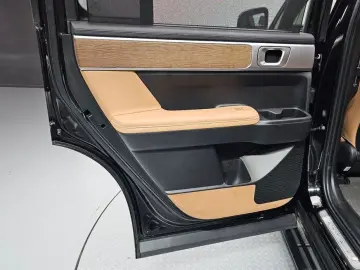 2025 Hyundai Santa Fe с пробегом 19 090 км