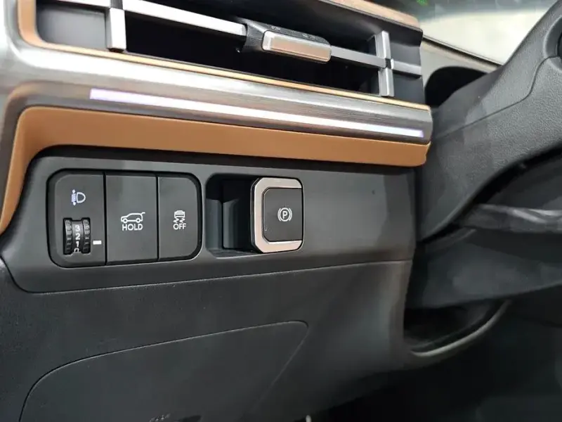 2025 Hyundai Santa Fe с пробегом 19 090 км